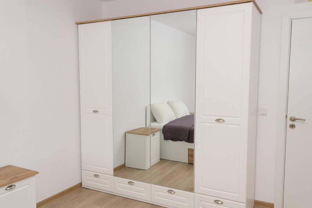 Perfect Summer Vacation Rental - One-Bedroom Flat By Flat Mаnager Topola Eksteriør bilde