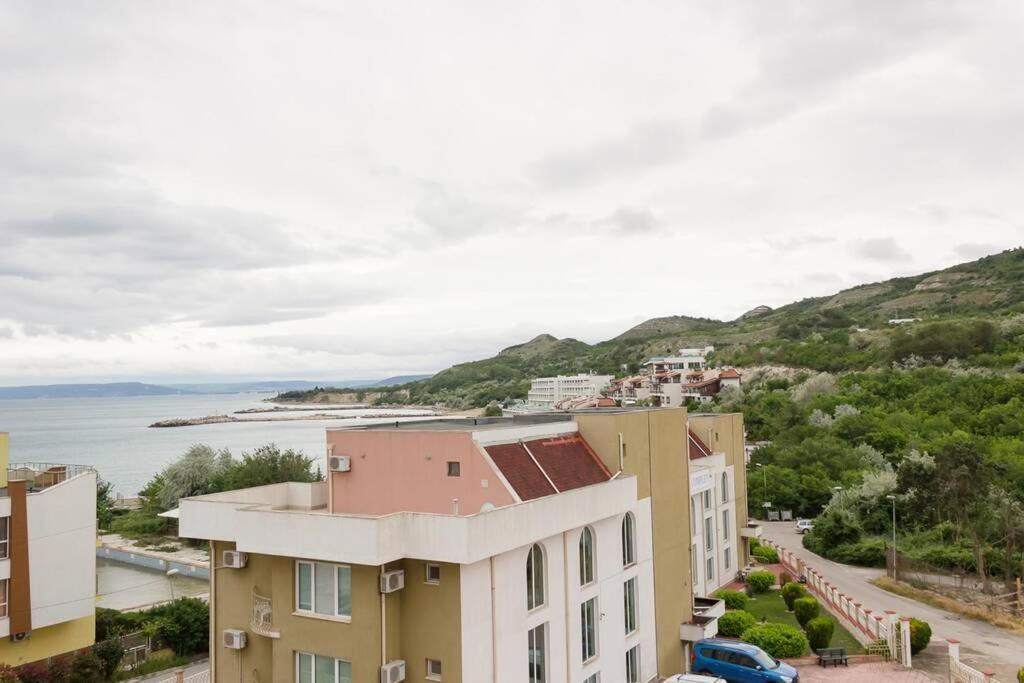 Perfect Summer Vacation Rental - One-Bedroom Flat By Flat Mаnager Topola Eksteriør bilde