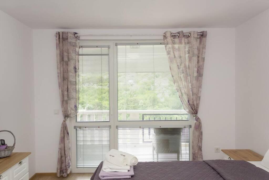 Perfect Summer Vacation Rental - One-Bedroom Flat By Flat Mаnager Topola Eksteriør bilde