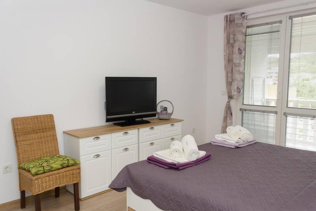 Perfect Summer Vacation Rental - One-Bedroom Flat By Flat Mаnager Topola Eksteriør bilde
